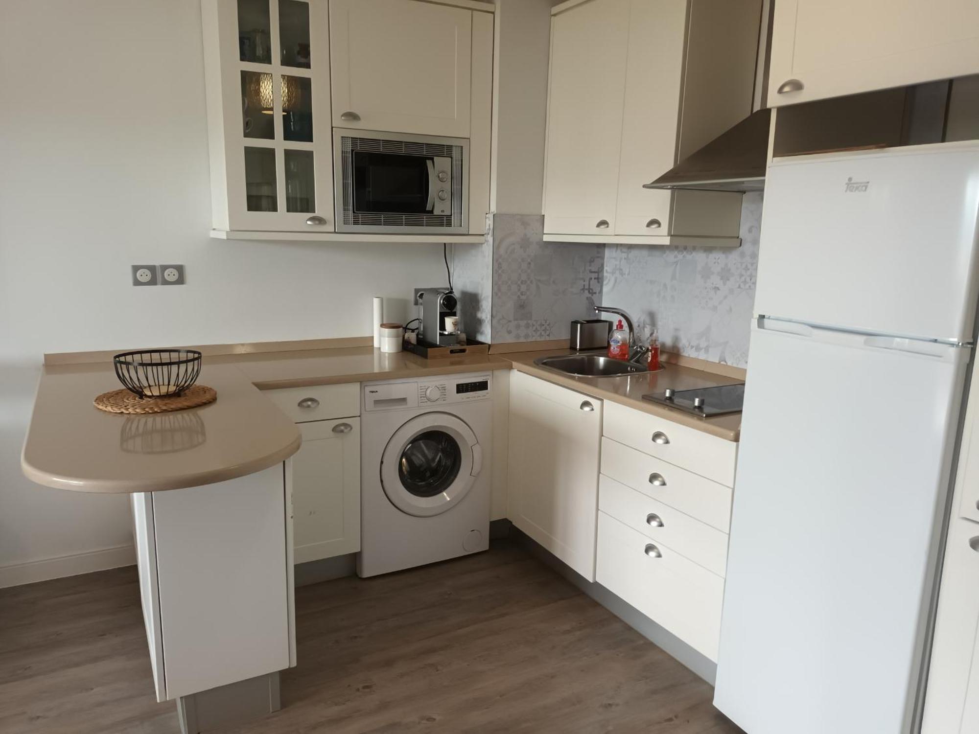 Appart. 2* A Hendaye, Proche Centre, Parking Privatif - Fr-1-239-777 Apartment Екстериор снимка